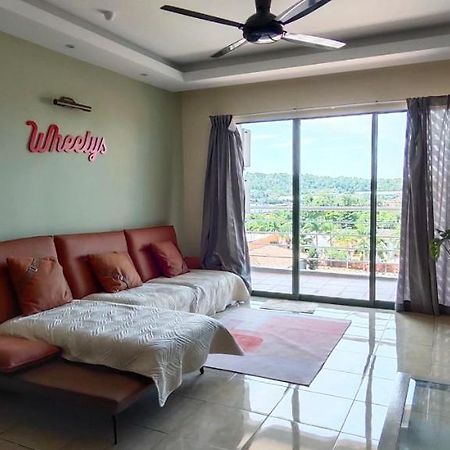 Gold Coast International Resort Kampong Bukit Beruang Dış mekan fotoğraf